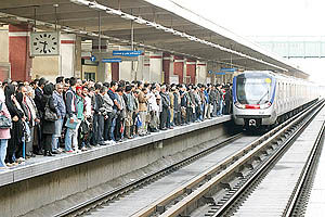 فصل خودکشی در مترو!
