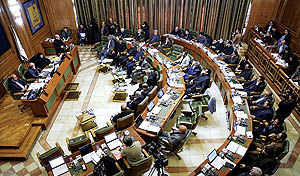 نظارت پارلمان شهری، «دست دوم» است