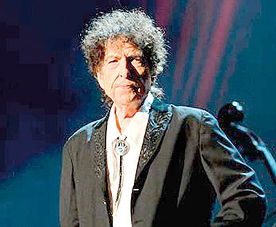 ادامه بی‏اعتنایی «باب دیلن» به آکادمی نوبل