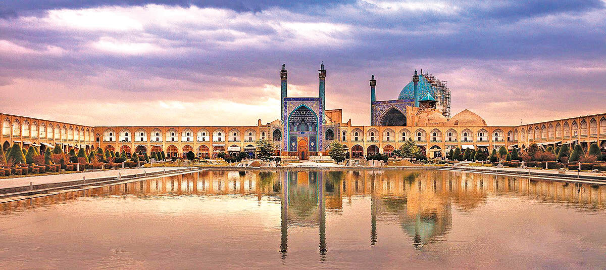 کافه گالری؛ ایده مدیرکل برای طبقه دوم میدان نقش‌جهان