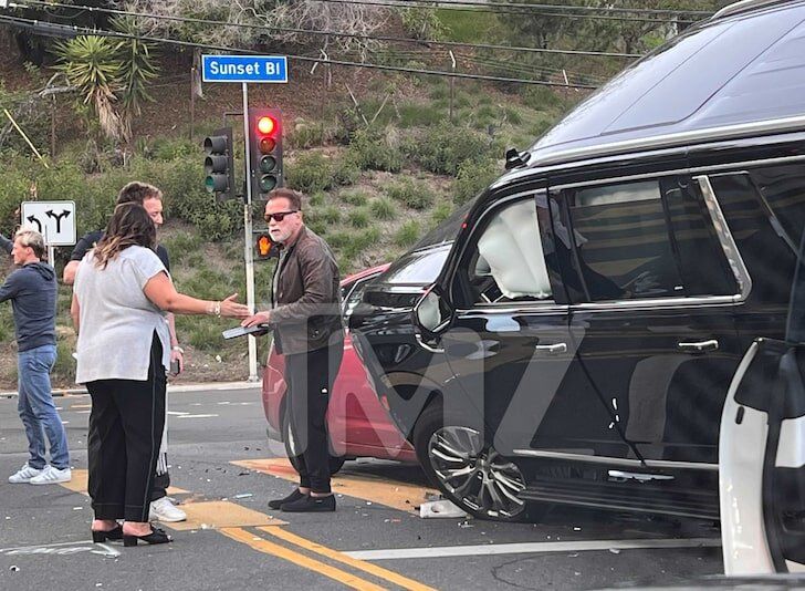 تصادف وحشتناک آرنولد شوارتزنگر در لس آنجلس+عکس