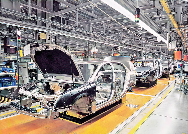 چشم امید فولاد جهانی به صنعت خودرو