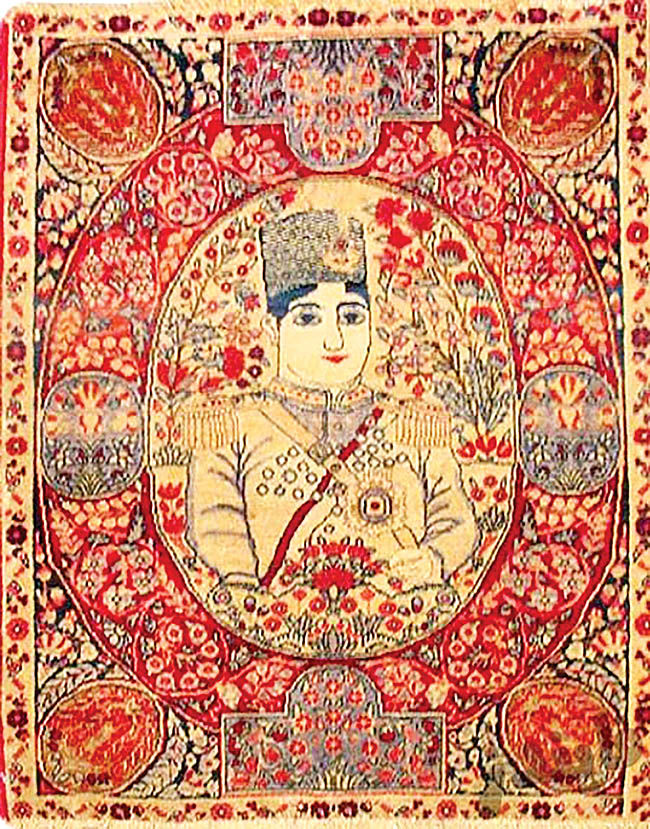 طرح‌ها و نقوش قالی‌های قاجار