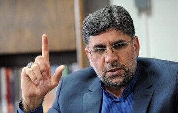 نماینده مجلس: جوری می‌گویند شاسی‌بلند که انگار لکسوس گرفته‌ایم