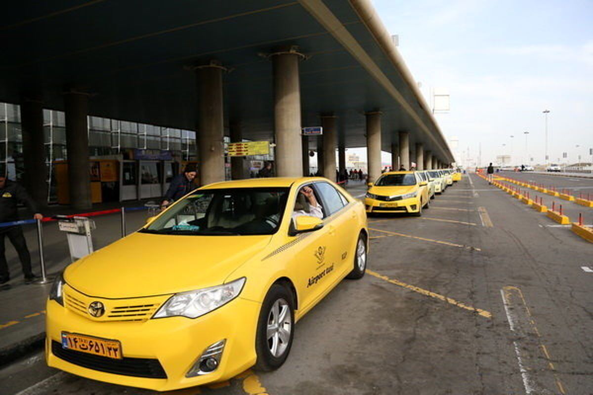 ممنوعیت ورود تاکسی‌های اینترنتی به شعاع ۸۰۰ متری فرودگاه امام