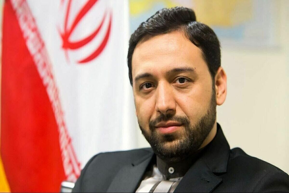 محل تدفین مالک رحمتی استاندار آذربایجان شرقی کجاست؟