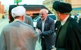 رئیس دفتر پزشکیان بر سر مزار علی لاریجانی + عکس