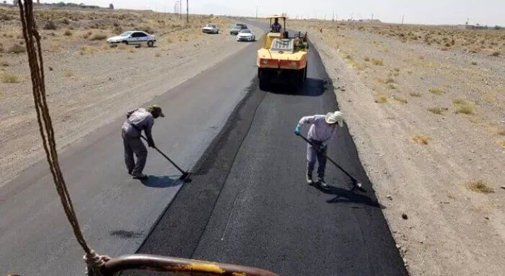 تکمیل نیمی از بزرگراه یزد-طبس