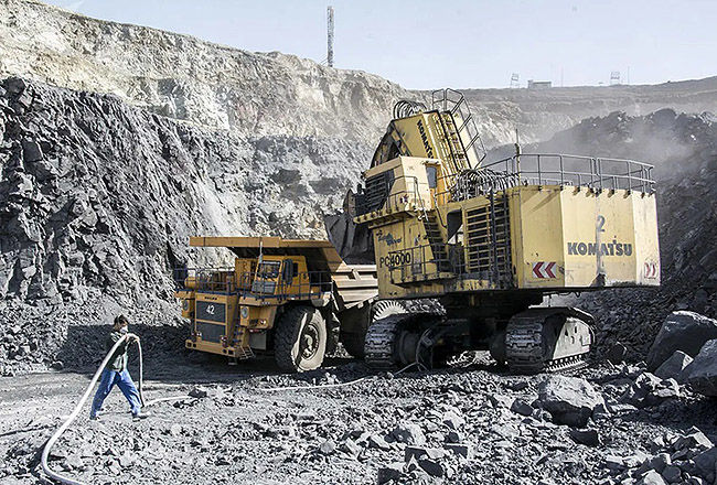 ترمز بهره‌وری معادن با قفل واردات ماشین‌آلات