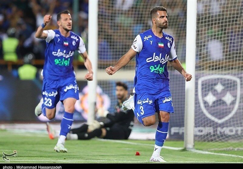 قرارداد مرادمند با استقلال تمدید شد + عکس