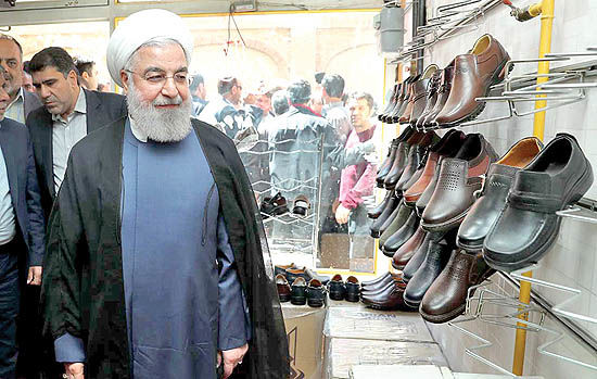 حضور روحانی در بازار کفش تبریز
