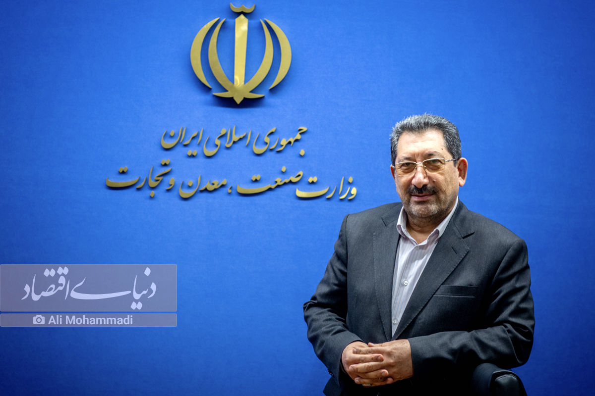 وزیر صمت 588 طرح جدید در خوشه‌های صنعتی سراسر کشور را افتتاح کرد