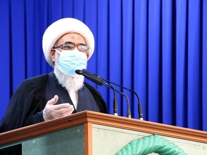 نظر امام جمعه بوشهر درباره اوضاع اقتصادی کشور/ گرانی‌ها کاذب و غیرحقیقی است!