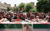 در زندان اوین چه کسانی شهید شدند؟/ دختر ۸ ماهه‌ای که بی مادر شد / عکس شهیدی که لبخند می‌زند
