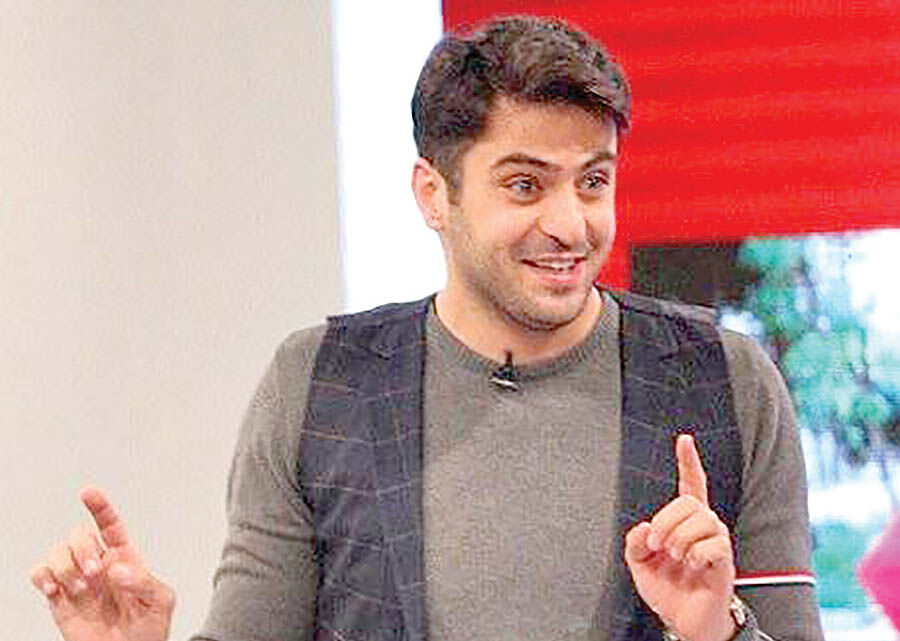 علی ضیا باز هم مجری برنامه تحویل سال شد
