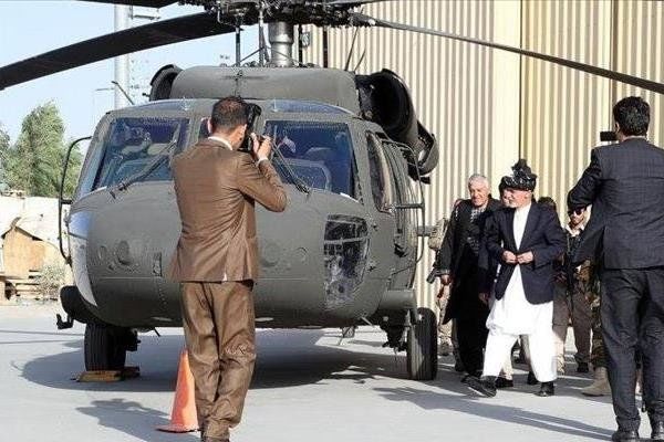 انهدام دو بالگرد ارتش افغانستان توسط طالبان 