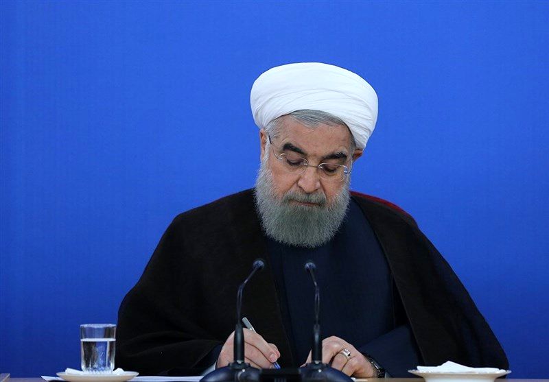 روحانی درگذشت مادر شهیدان مهدوی زفرقندی را تسلیت گفت