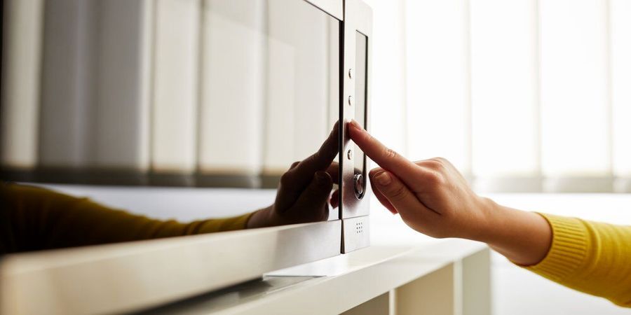  این 6 غذا را هرگز در مایکروفر گرم نکنید