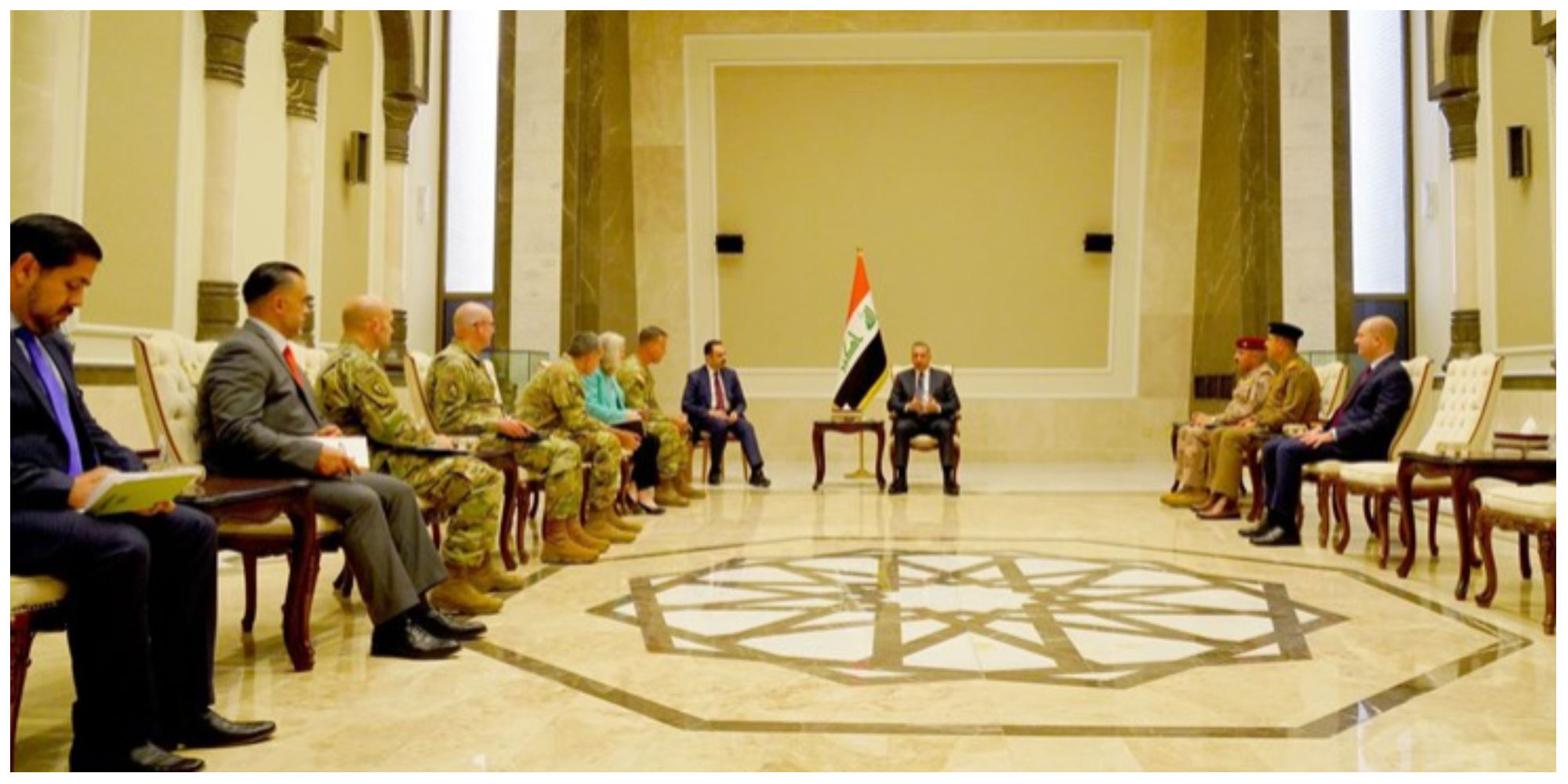 جزئیات دیدار فرمانده سنتکام با نخست‌وزیر عراق
