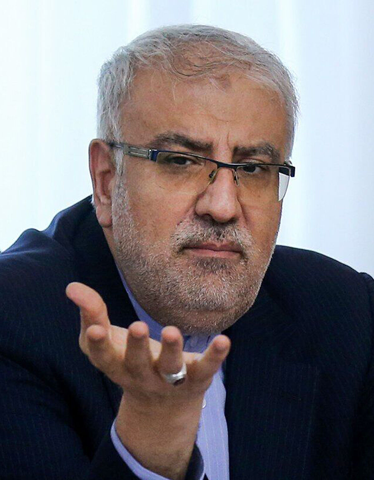 وزیر نفت به ونزوئلا رفت