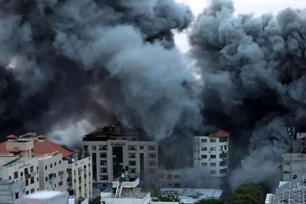 لحظه حمله اسرائیل به دانشگاه اسلامی غزه+ فیلم