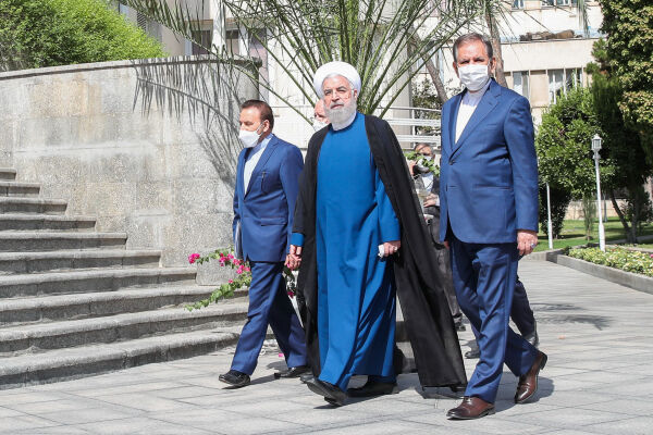 سکوت حسن روحانی شکست/ افشاگری در راه است؟