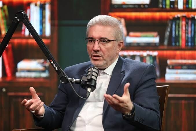 پیام نوبل اقتصاد 2026 برای اقتصاد ایران / داوود منظور: ثبات اقتصادی حاصل اعتماد میلیون‌ها خانوار و بنگاه به آینده است
