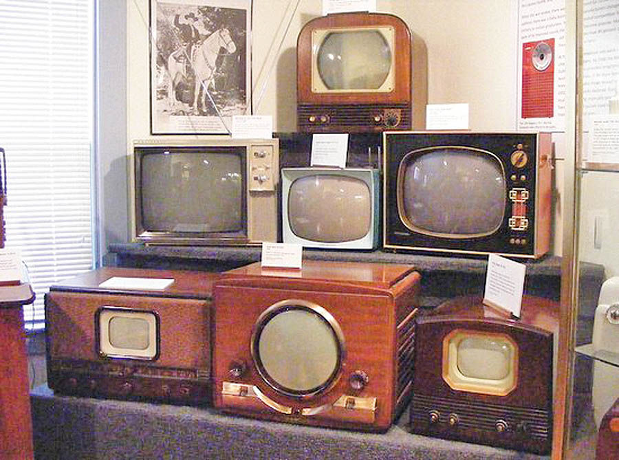 تلویزیون، آخرین اختراع 
