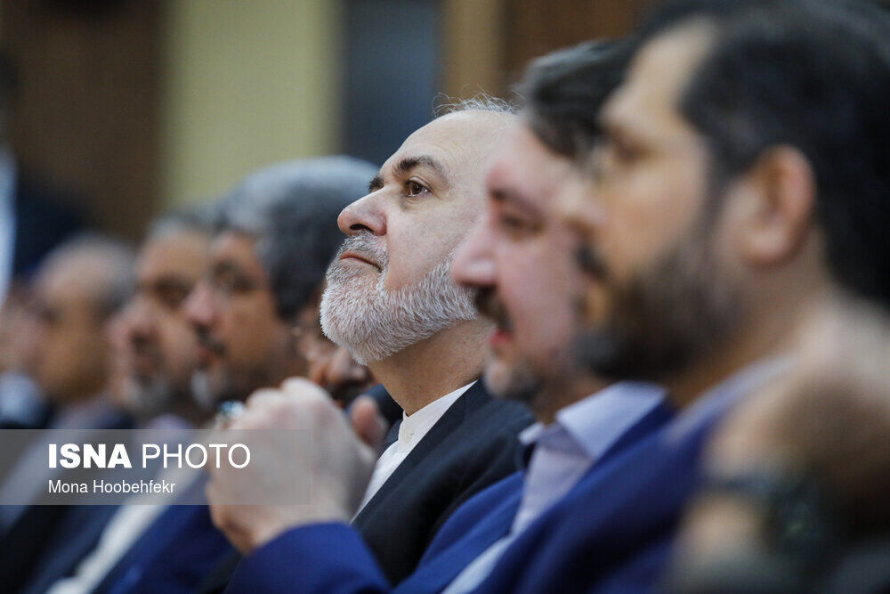 ظریف: ایران به دقت خشونت نگران‌کننده در قره‌باغ را زیر نظر دارد