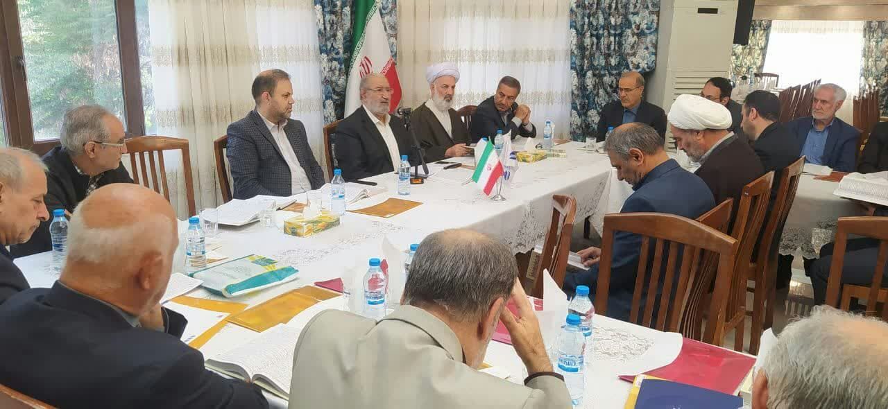 جلسه تلاوت و تفسیر قرآن ویژه مدیران استان آذربایجان شرقی برگزار شد