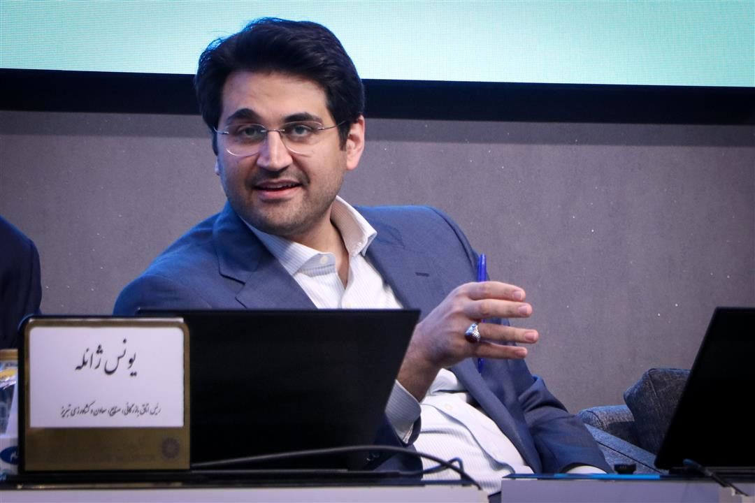 ۶۵ درصد درآمد دولت از مالیات تأمین می‌شود