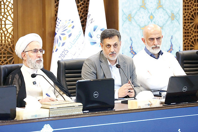 دادستان کل کشور: با اخلالگران بازار برخورد می‌کنیم 