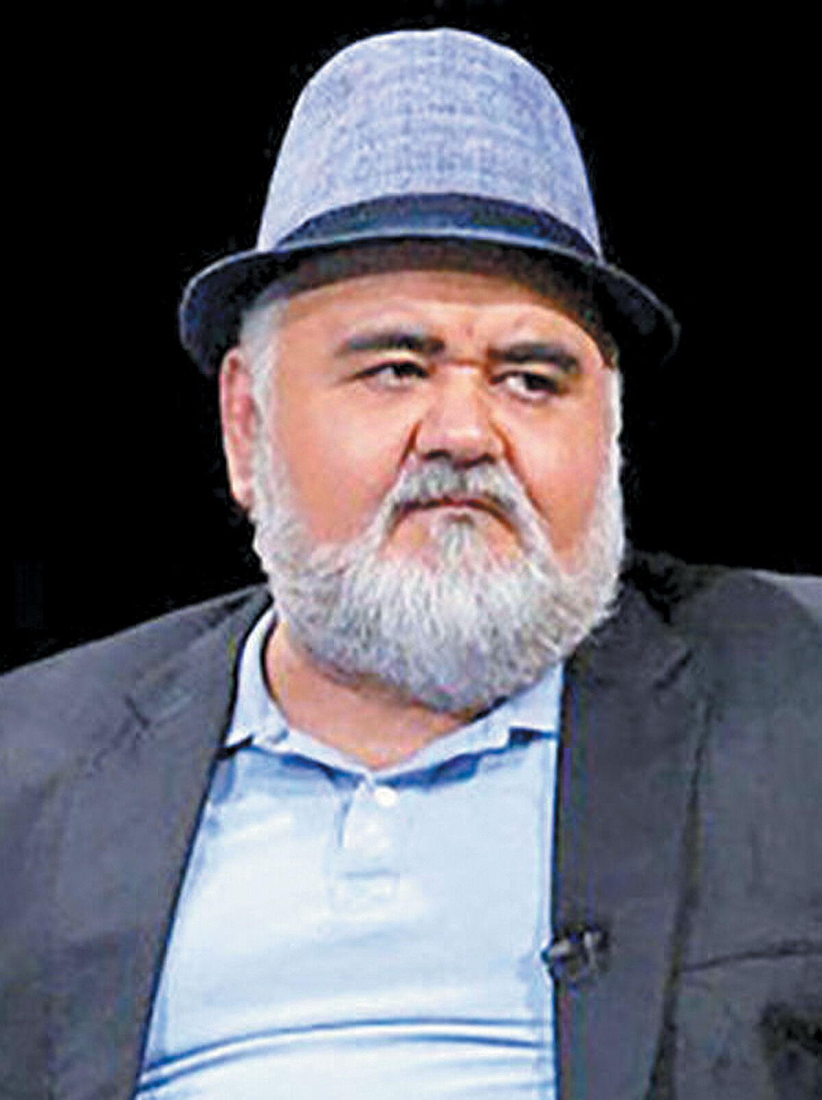حمله دوباره اکبر عبدی به فیلم «فسیل»