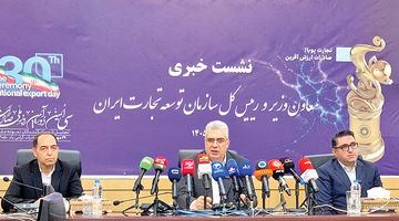 افت ۳۴ درصدی حجم صادرات در نیمه نخست سال