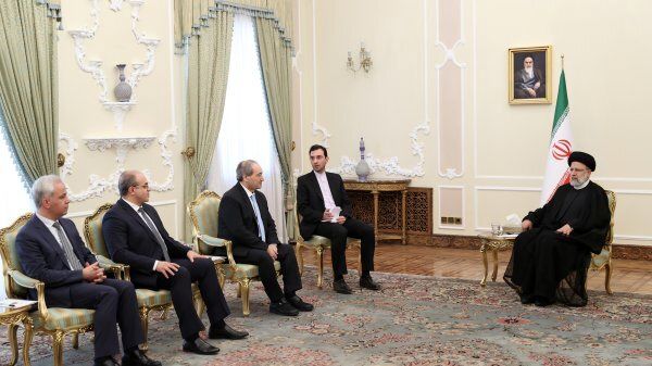 جزئیات دیدار هم زمان رئیسی با سه وزیر دولت سوریه 