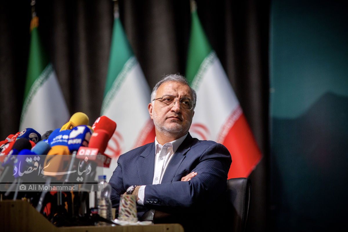 وعده شهردار تهران درباره مرمت خانههای آسیبدیده در جنگ / 85 درصد واحدها تا 3 روز آینده تعمیر میشوند