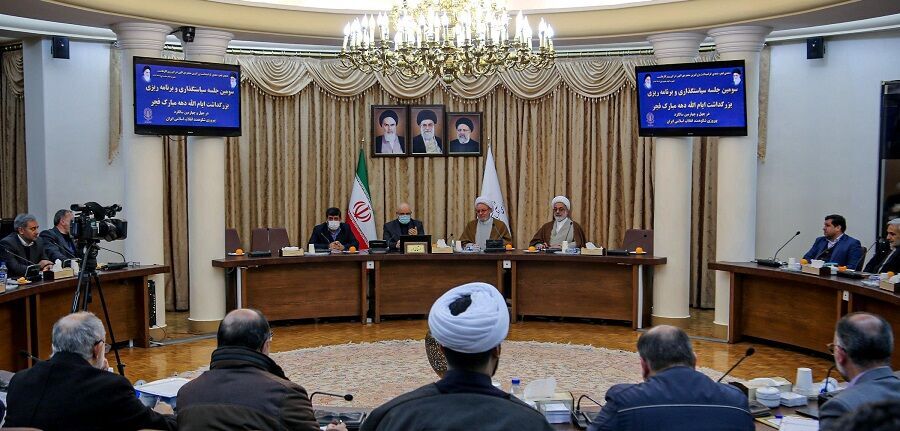 گفتمان دولت سیزدهم عدالت، جمهوریت و پیشرفت است