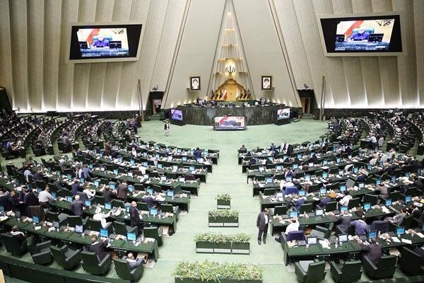 مجوز مجلس به وزارت دفاع از بودجه 1402 لغو شد