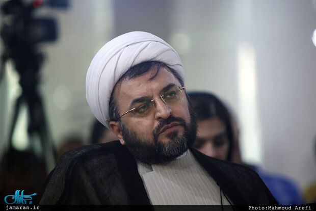 هادی سروش: شرکت در راهپیمایی اربعین با اختلاس و رشوه بیگانه است