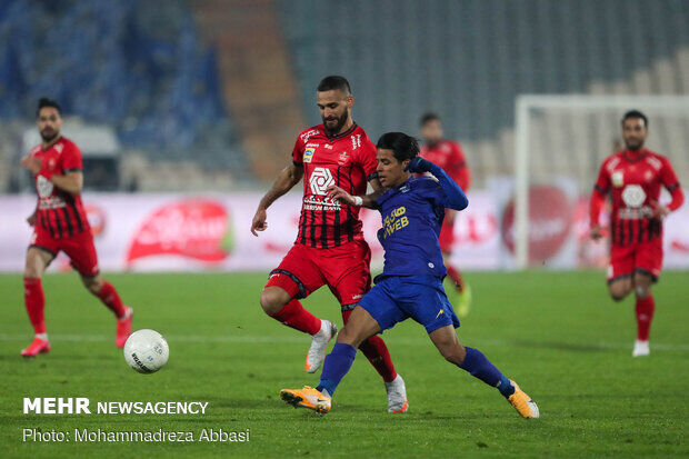 استقلال و پرسپولیس وارد بورس می‌شوند