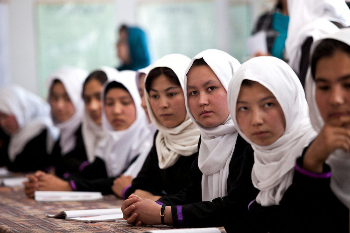 دستور جدید طالبان: مدارس دخترانه تا کلاس ششم بازگشایی شوند