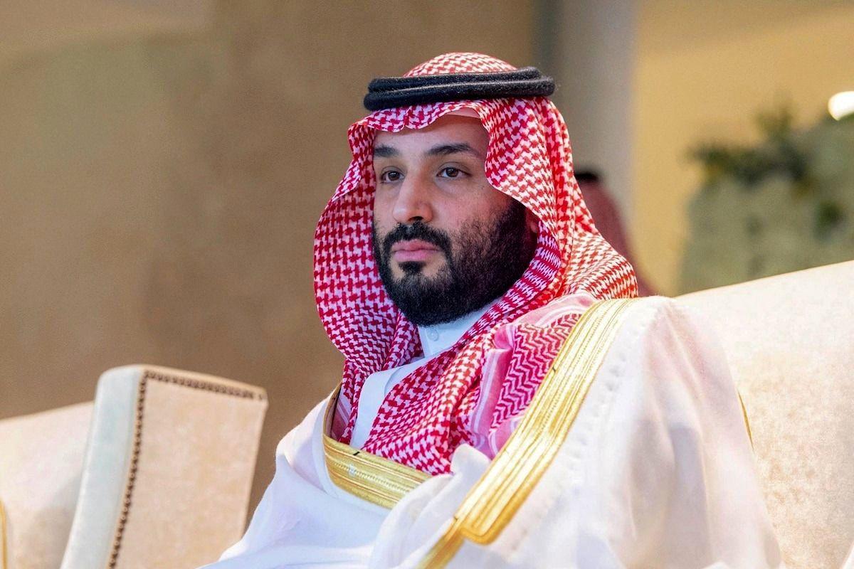 تصویری از تیپ جالب ولیعهد عربستان در پاریس