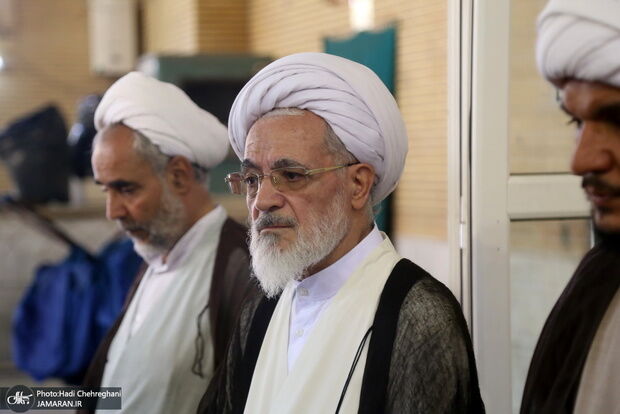 علت برگزار نشدن جشن نیمه‌شعبان در دفتر آیت‌الله بیات زنجانی چه بود؟
