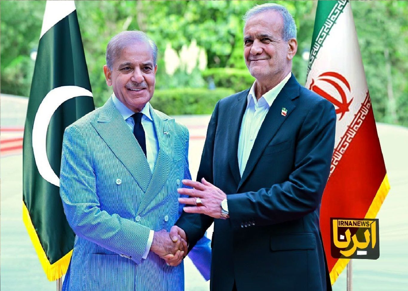 جزئیات گفتگوی تلفنی ۴۵ دقیقه‌ای پزشکیان و نخست‌وزیر پاکستان 