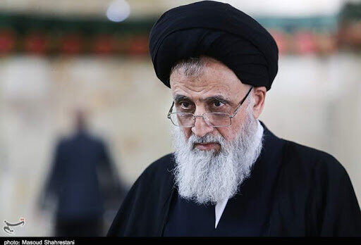 فرزندان عضو شورای نگهبان کجا زندگی می کنند؟