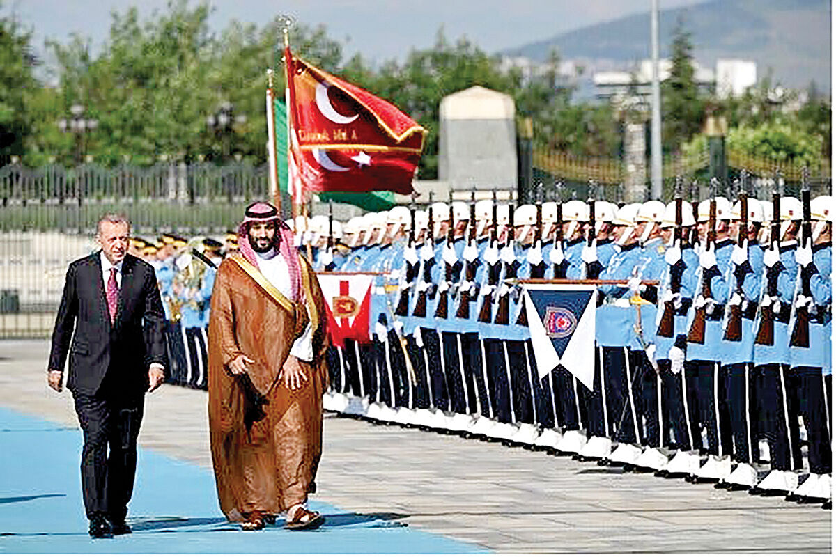 ولیعهد در آغوش سلطان