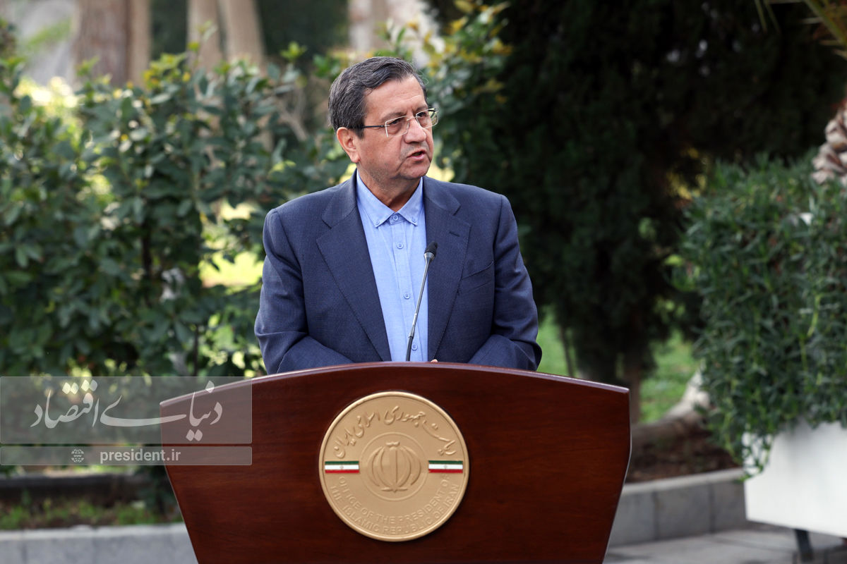 وعده مهم همتی به مردم ایران / بازار ارز به ثبات می رسد