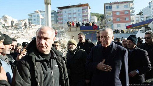 طلب بخشش اردوغان بعد از بازدید از مناطق زلزله زده