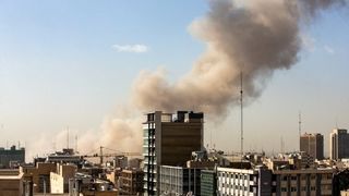 معیشت در سایه جنگ؛ ضرورت حمایت هدفمند از مردم