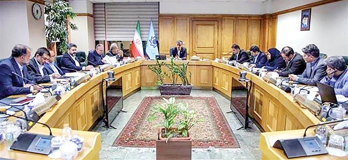 نحوه فروش سهام بانک آینده   تصویب شد